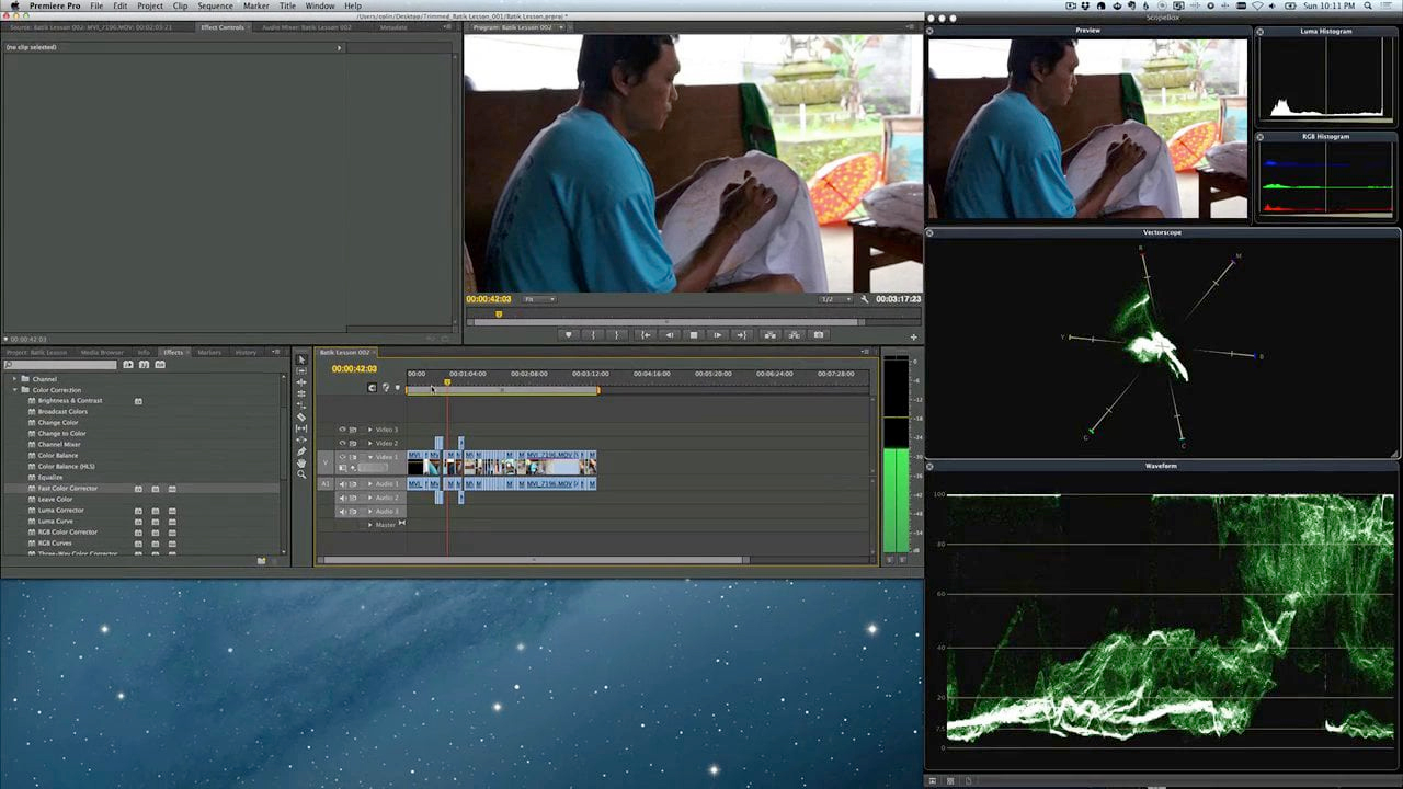 Directly monitor your editing or compositing application using ScopeBox